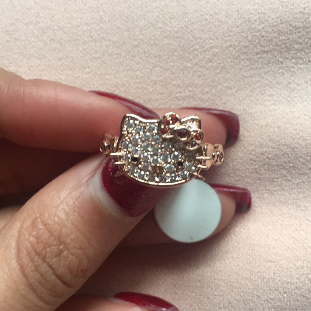 Hello kitty ring size 5
